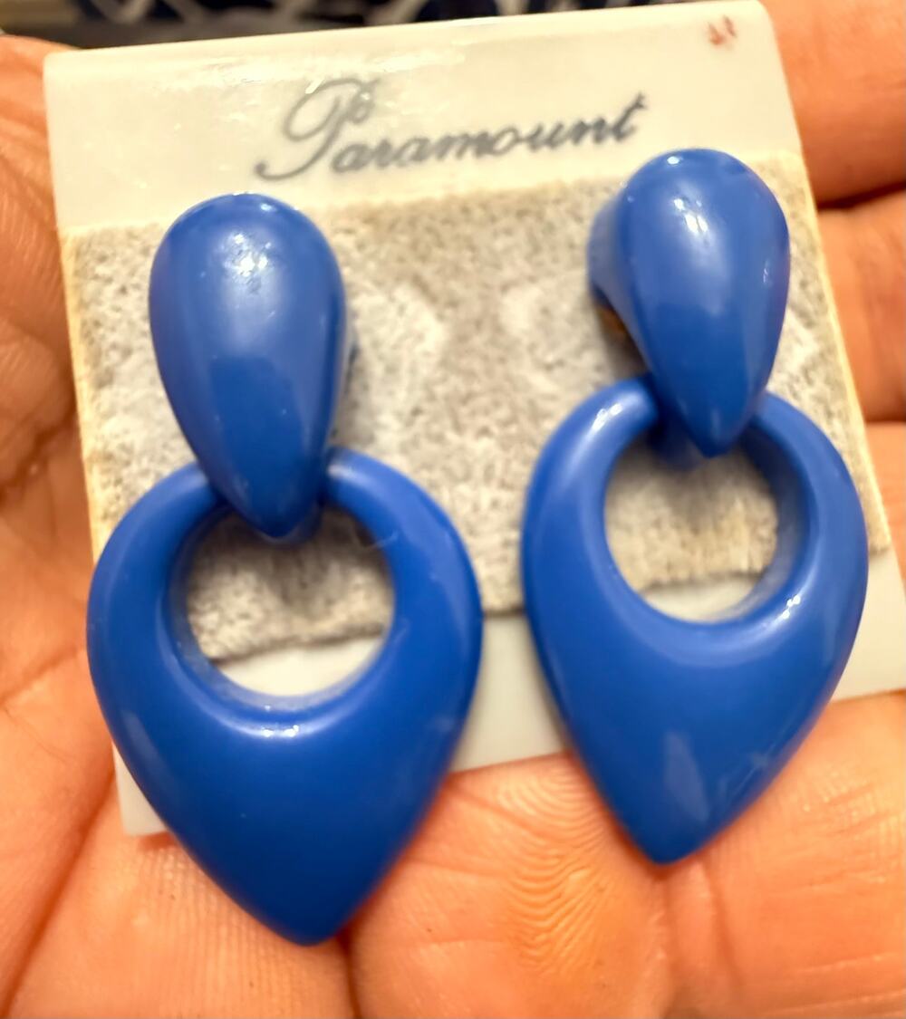 Vintage post earrings circa 1980